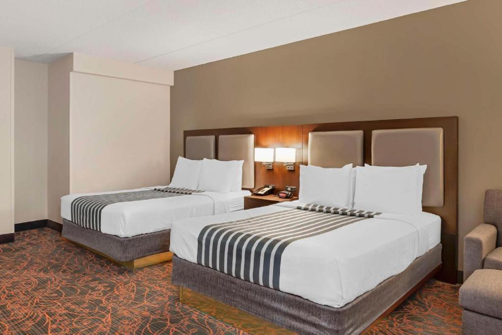 Best Western Plus Executive Inn Toronto Eksteriør bilde