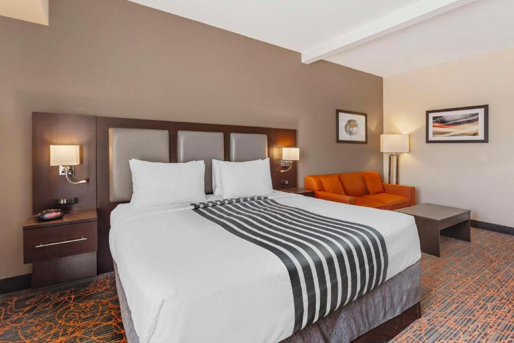 Best Western Plus Executive Inn Toronto Eksteriør bilde