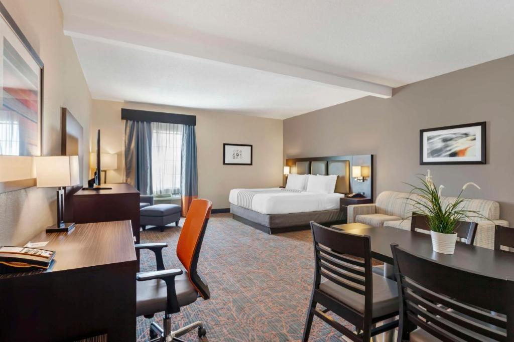Best Western Plus Executive Inn Toronto Eksteriør bilde