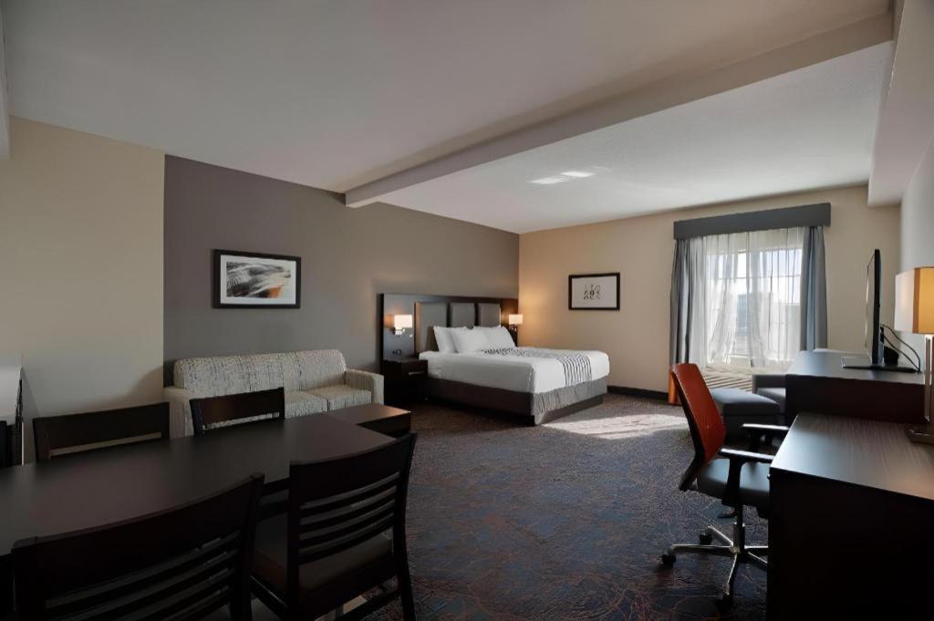 Best Western Plus Executive Inn Toronto Eksteriør bilde
